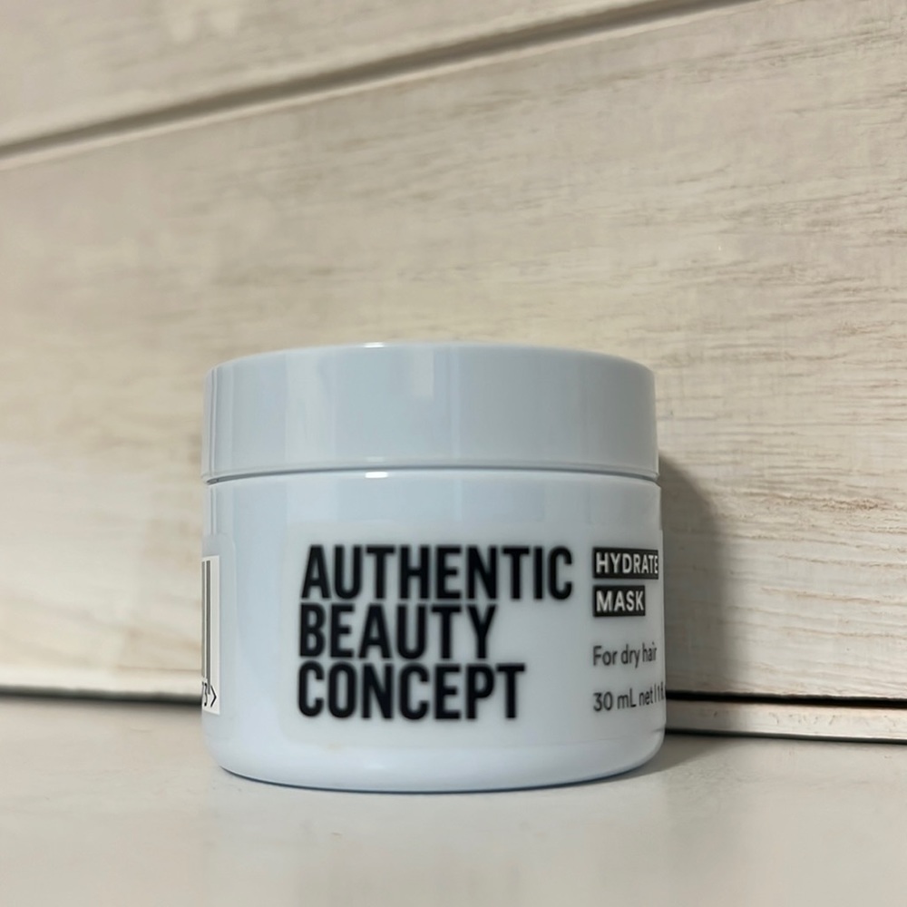 Authentic Beauty Concept hair mask